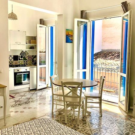 Casa Colore Loft 카스텔라마레델골포 외부 사진