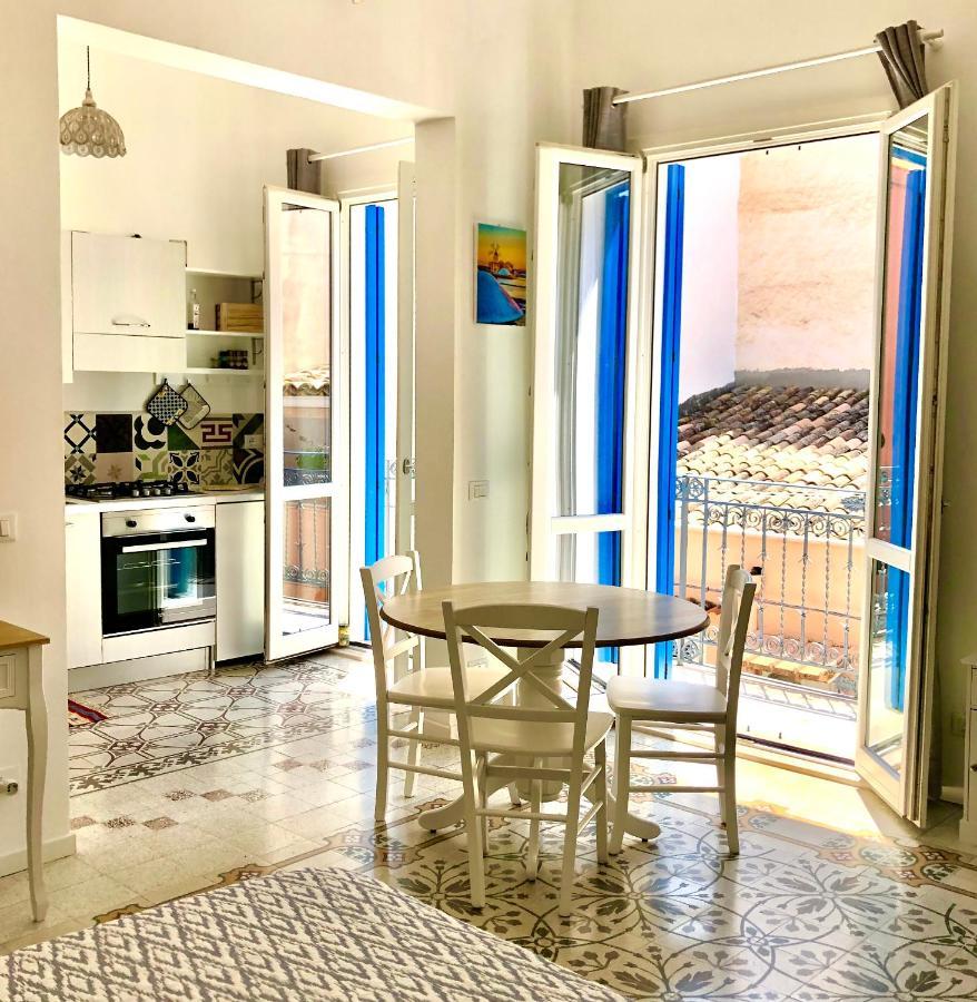 Casa Colore Loft 카스텔라마레델골포 외부 사진