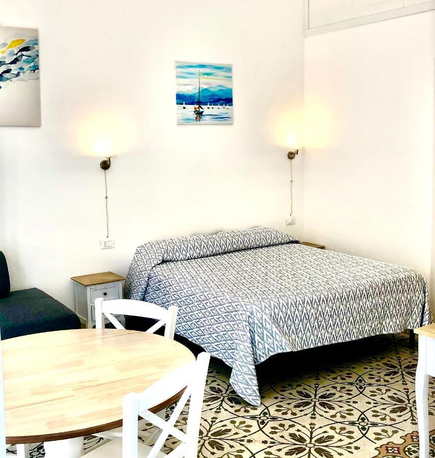 Casa Colore Loft 카스텔라마레델골포 외부 사진